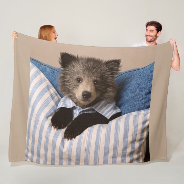 Bear Fleece Blanket (In Situ)