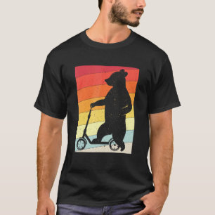 Bear Stunt Kick Scooter Kick Scooter Skater Retro T-Shirt