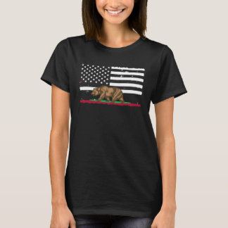 Bear USA Flag California Pride Vacation Travel Tou T-Shirt