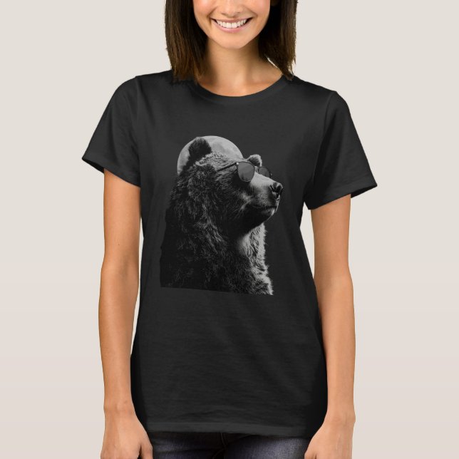 Bear Wearing Sunglasses Wildlife Forest Bear Anima T-Shirt (Front)