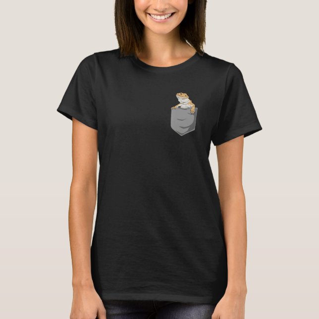 Bearded Dragon Pocket Design Cool Reptile Pet Liza T-Shirt (Front)