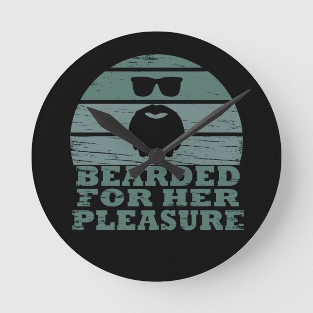 Bearded quotes funny beard sayings gifts round clock (Front)