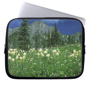 Beargrass at Eunice Lake, Mt. Rainier NP, WA, Laptop Sleeve