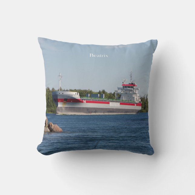 Beatrix square pillow (Front)