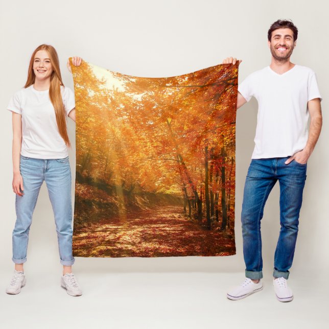 Beautiful autumn fleece blanket (In Situ)