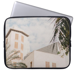 BEAUTIFUL BUILDINGS IN THE CITY VINTAGE LOOK LAPTOP SLEEVE