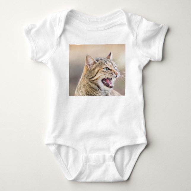 Beautiful cat baby bodysuit (Front)