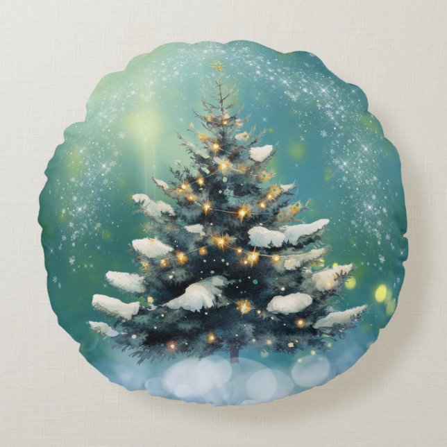 Beautiful Christmas Tree with Snow and Gold Lights Round Cushion (Front)