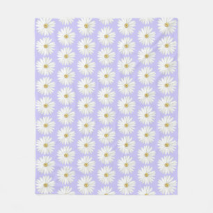 Beautiful Daisy Flower on Light Periwinkle Fleece Blanket