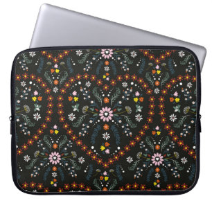 Beautiful delicate small flower with heart shape o laptop sleeve