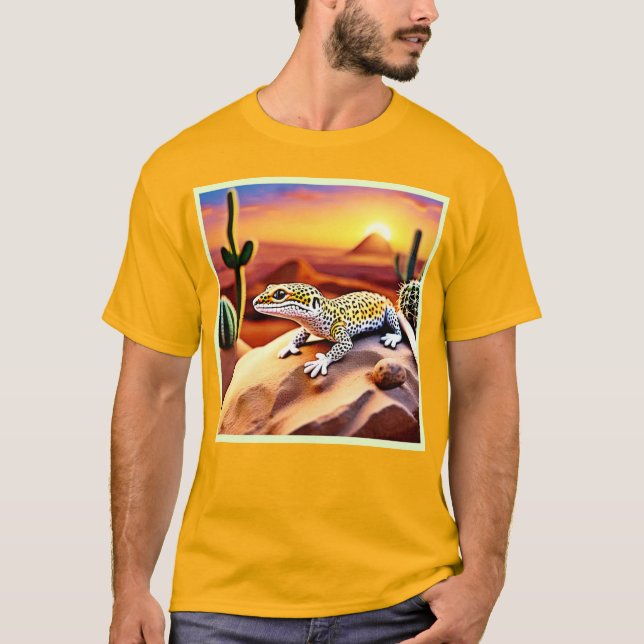 Beautiful Desert leopard Gecko Design T-Shirt (Front)