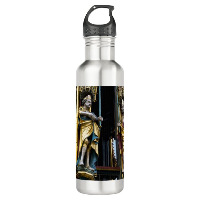 Beautiful Fountain in Nuremberg 710 Ml Water Bottle (Front)
