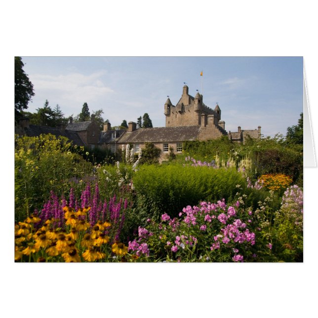 Beautiful gardens and famous castle in (Front Horizontal)