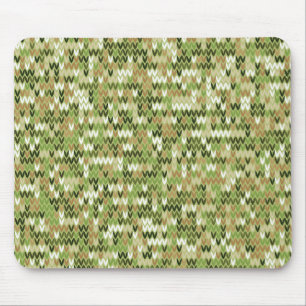 Beautiful granny knit pattern in green olive colou mouse pad
