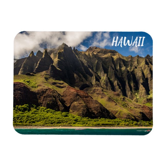 Beautiful Hawaii Mountains Magnet (Horizontal)