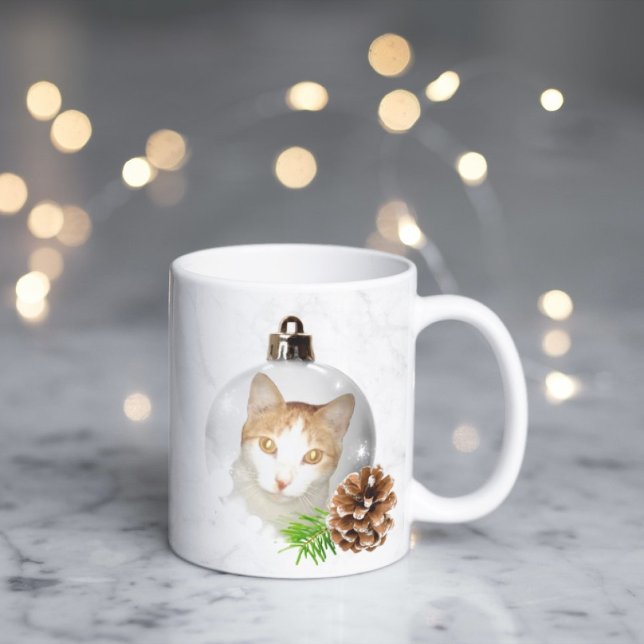 Beautiful kitty christmas ornament Mug (Creator Uploaded)
