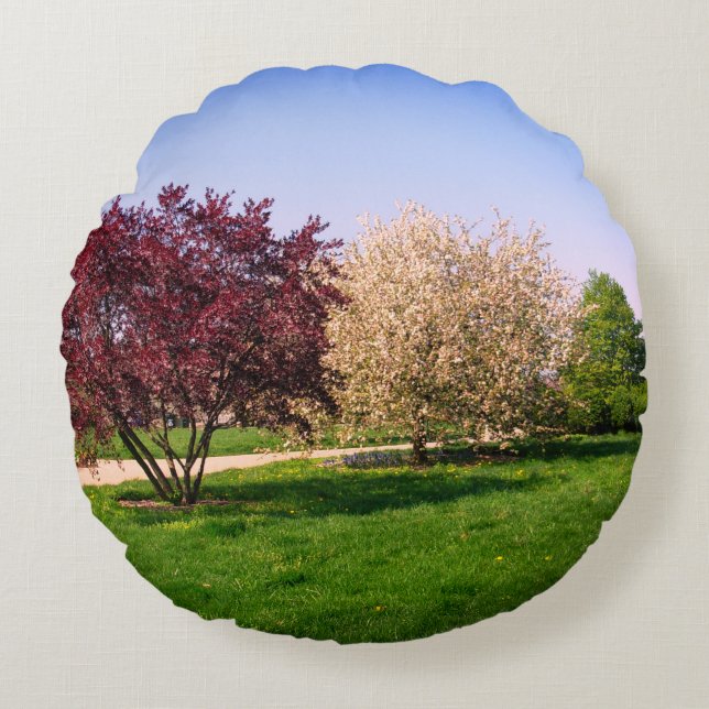 Beautiful Landscape and Trees Round Cushion (Front)