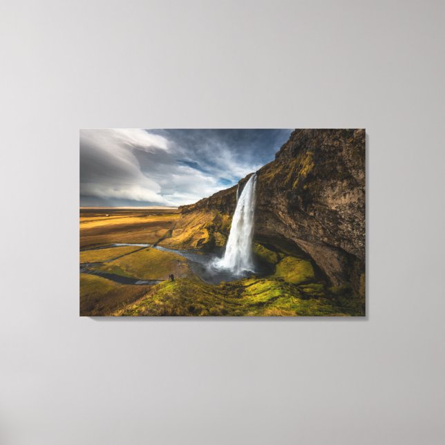 Beautiful Landscape View of Seljalandsfoss Canvas Print (Front)