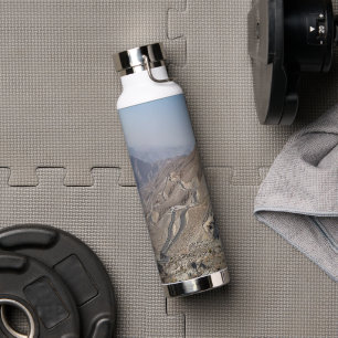 BEAUTIFUL MOUNTAIN LANDSCAPE. WATER BOTTLE