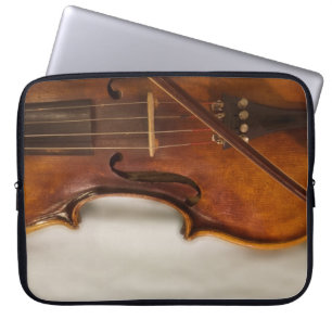 Beautiful Music--Violin Laptop Sleeve