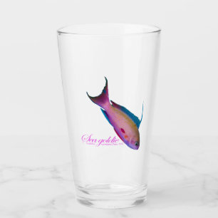 Beautiful nuptial colouring for the Sea goldy Glass