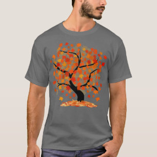 Beautiful Oak Tree NatureThanksgiving Fall Autumn T-Shirt