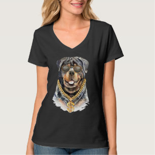 Beautiful Rottweiler Dog With Chain Necklace T-Shirt