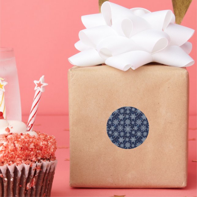 beautiful snow crystal pattern classic round sticker (Party)