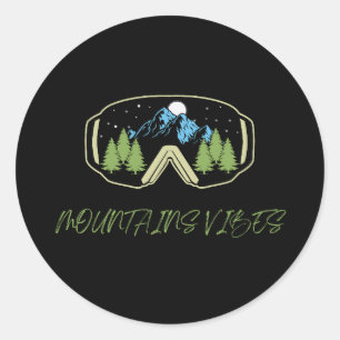Beautiful sticker for skiing and adventure lovers.