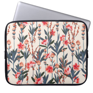 Beautiful Stylish Garden florals pattern in the ma Laptop Sleeve