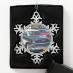 Beautiful vintage retro classic US Car Snowflake Pewter Christmas Ornament<br><div class="desc">Original photo of a beautiful vintage retro classic US American car. Photo shot in 2010.</div>