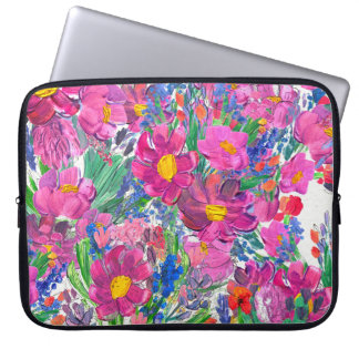 Beautiful Wildflowers: Hand Drawn Artistry. Laptop Sleeve