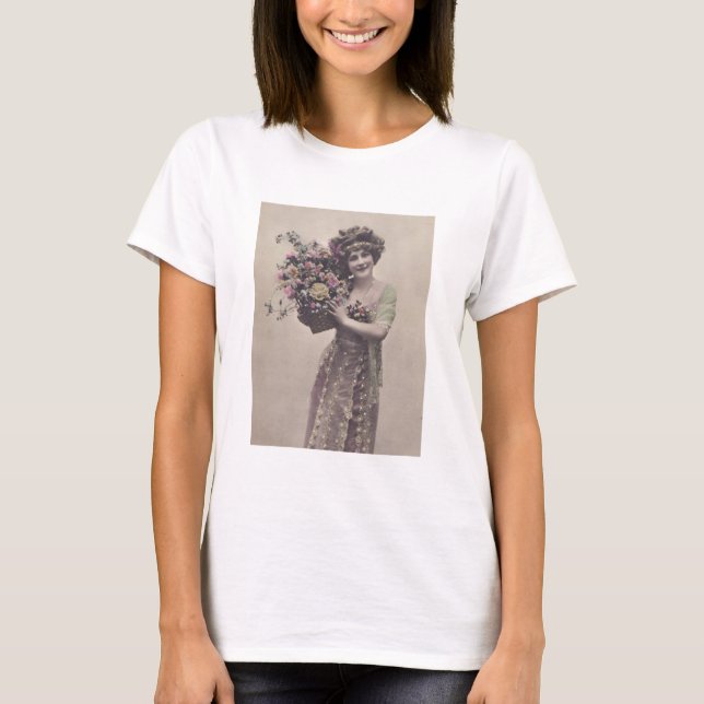 Beautiful woman vintage retro photo t-shirt (Front)