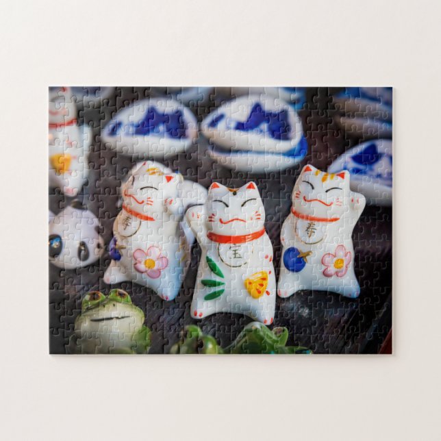 Beckoning cat figurines jigsaw puzzle (Horizontal)