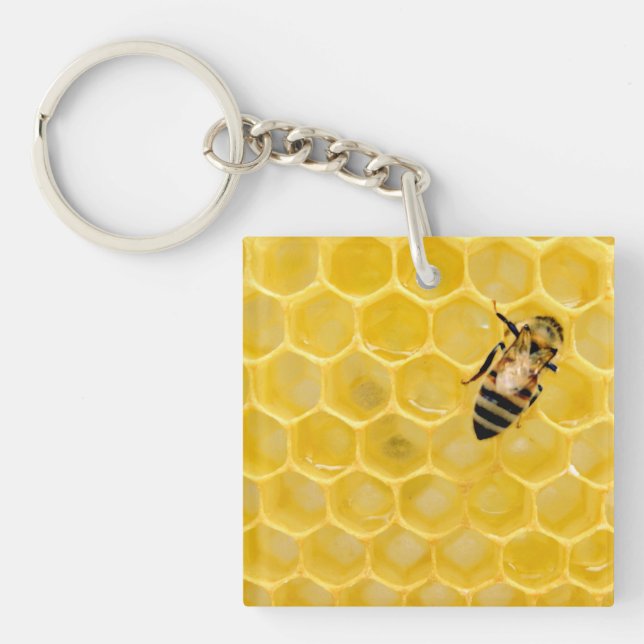 bee and honeycomb key ring (Front)