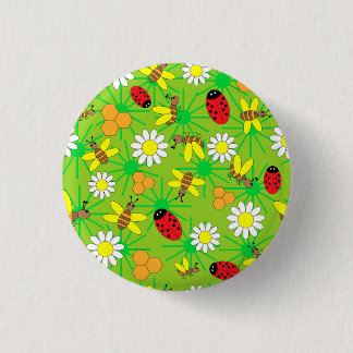 Bee and lady bug pattern.ai 3 cm round badge