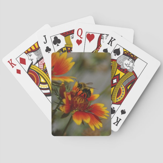 Bee foraging on a flower playing cards (Back)