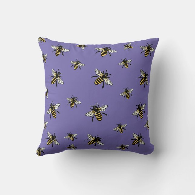 bee invation cushion (Back)