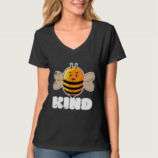 Bee Kind Beekeeper Love Cool Graphic Design T-Shirt (Front)