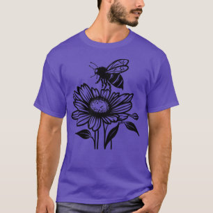 bee on a sunflower gift 4 T-Shirt
