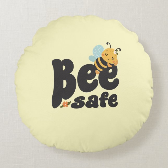 Bee safe Cute sleeping bee design Round Cushion (Front)