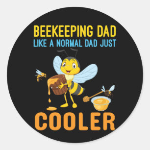 Beekeeper Art BeeKeeping Dad Classic Round Sticker