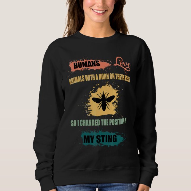 Beekeeping Bee Corn   Bee Apiologist Retro Beekeep Sweatshirt (Front)