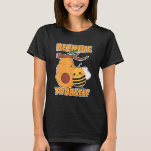 Bees Pun Beekeeper Word Joke Saying T-Shirt