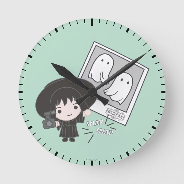 Beetlejuice | Chibi Lydia Ghost Photography Round Clock (Front)
