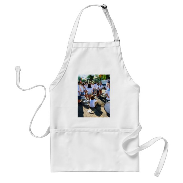 Before the Parade Standard Apron (Front)