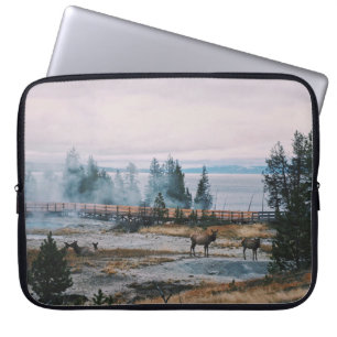 BEFORE THE SUNSET IN YELLOWSTONE NATIONAL PARK LAPTOP SLEEVE