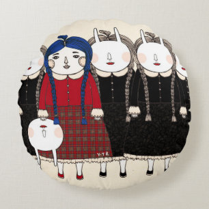 Beginning 2013 round cushion