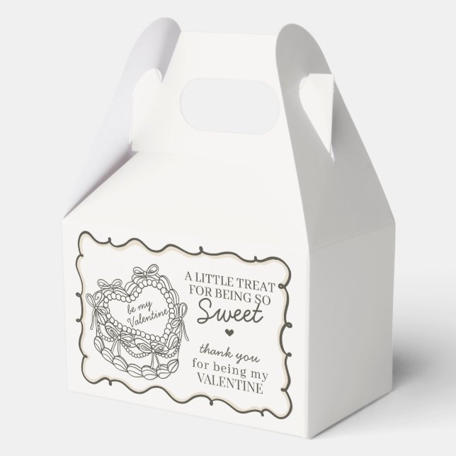Beige Bow Heart Coquette Cake Valentine Party Favour Box (Front)