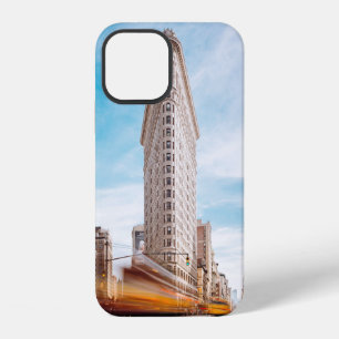 BEIGE CONCRETE BUILDING NEAR CARS iPhone 12 CASE